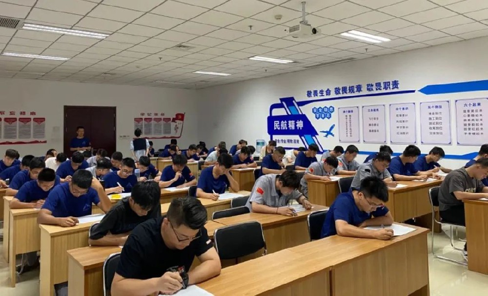 勇立潮頭逐浪高 奮楫篤行謀新篇——日照山太員工執(zhí)照英語考試取得佳績(jī)